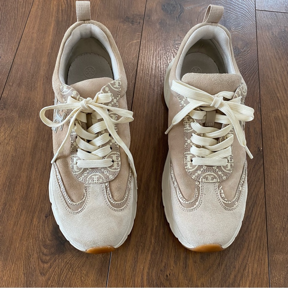 Tory Burch T Monogram Good Luck Trainer Sneakers Beige 8.5 - Picture 2 of 11
